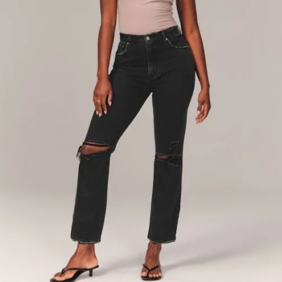 Abercrombie & Fitch Denim - NWT Abercrombie & Fitch Curve Love Ultra High Rise Ankle Straight Jean
